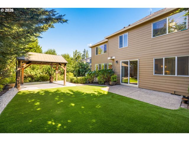 2510 SATTER St, West Linn, OR 97068