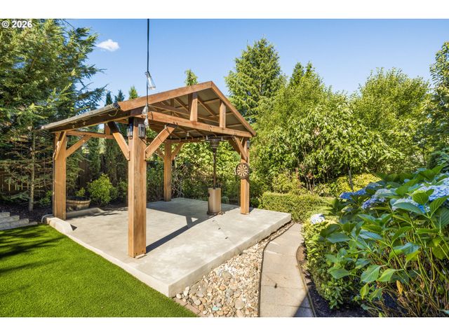 2510 SATTER St, West Linn, OR 97068