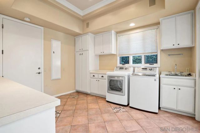 12394 Fairway Pointe Row, San Diego, CA 92128