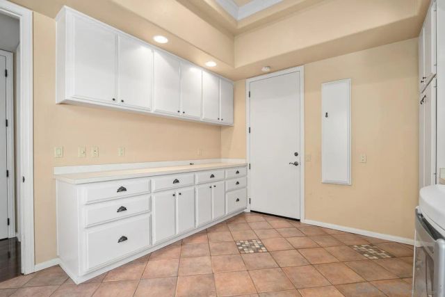 12394 Fairway Pointe Row, San Diego, CA 92128