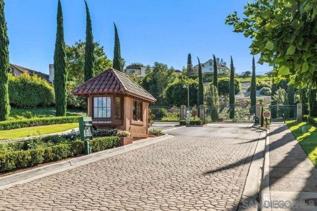 12394 Fairway Pointe Row, San Diego, CA 92128