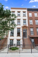 256 Putnam Avenue 4PH, Brooklyn, NY 11216