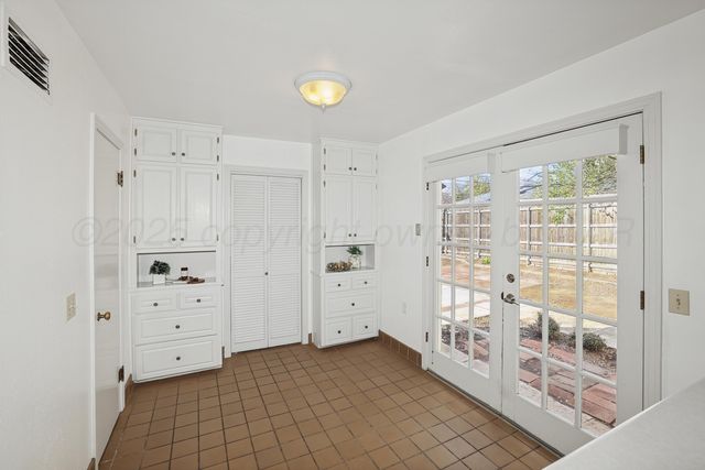 1612 S MILAM Street, Amarillo, TX 79102