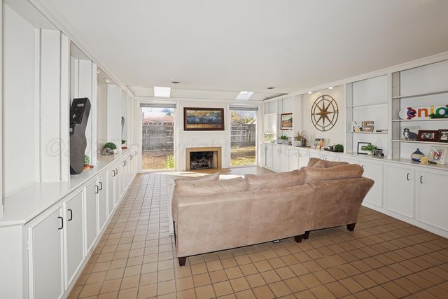 1612 S MILAM Street, Amarillo, TX 79102