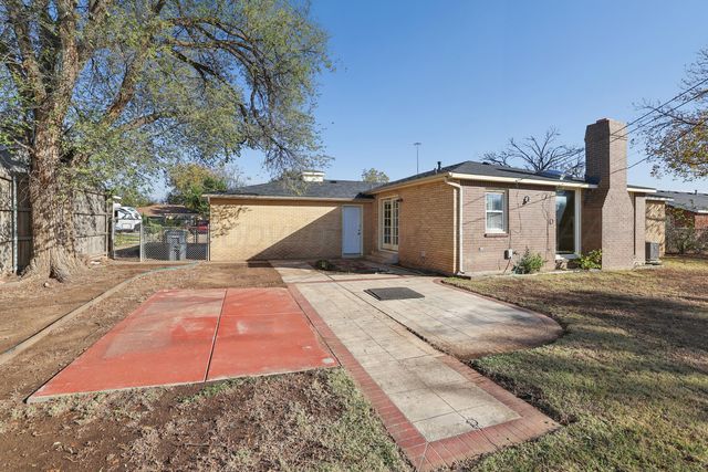 1612 S MILAM Street, Amarillo, TX 79102