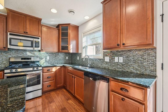 1112 Station Trail, Eagan, MN 55123