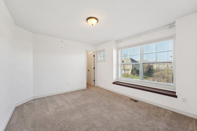 1112 Station Trail, Eagan, MN 55123