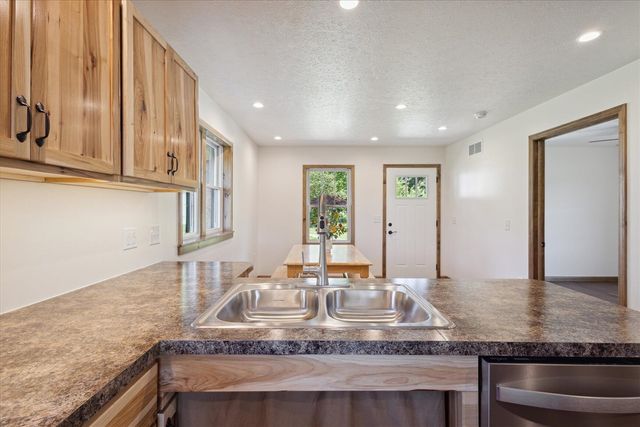 25481 Jefferson Center Street, Cassopolis, MI 49031