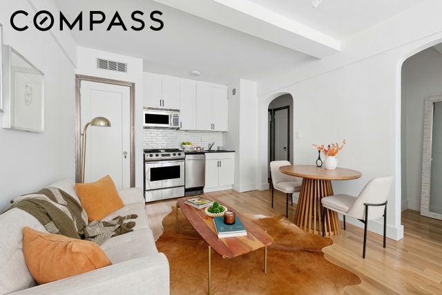 140 E 40th St Apt 7J, New York City, NY 10016