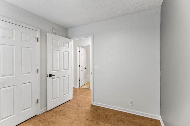 5056 Tabitha St, Murfreesboro, TN 37129