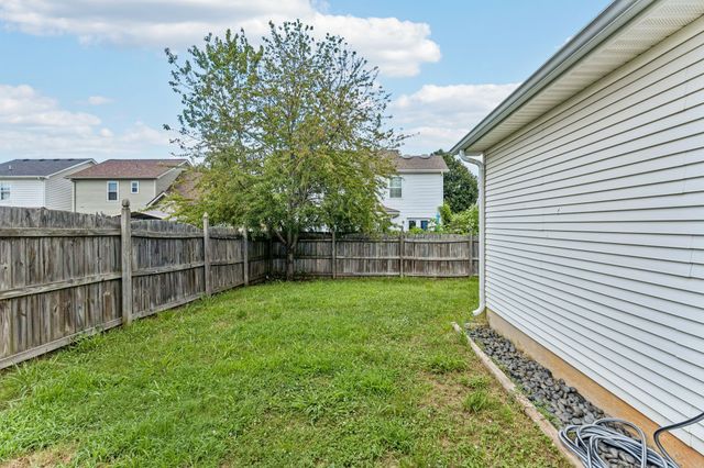 5056 Tabitha St, Murfreesboro, TN 37129