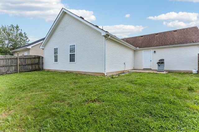 5056 Tabitha St, Murfreesboro, TN 37129