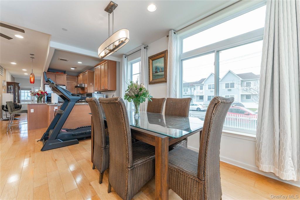 140 Compass Place, Arverne, NY 11692 — photo 5