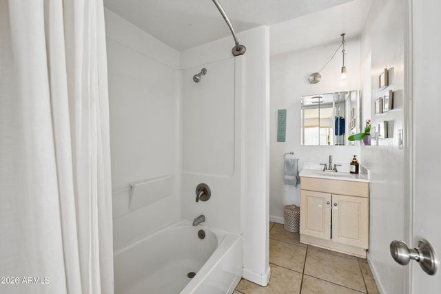 8502 N CENTRAL Avenue 11, Phoenix, AZ 85020