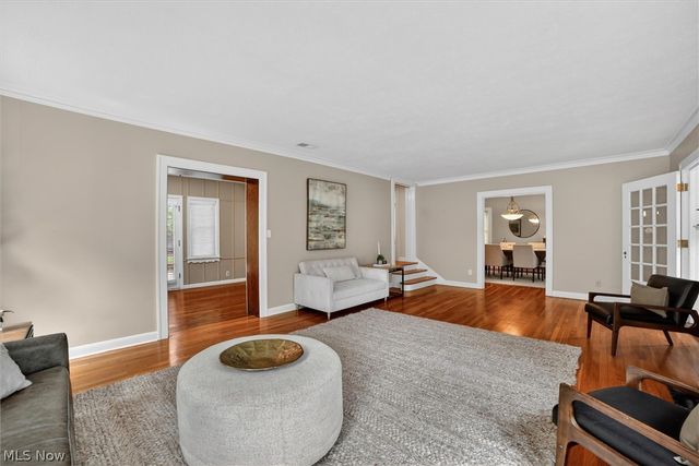 3008 Warrington Road, Shaker Heights, OH 44120