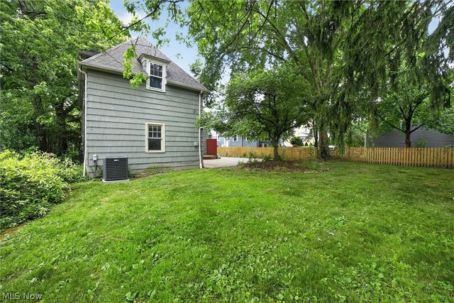 3008 Warrington Road, Shaker Heights, OH 44120