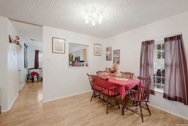 1014 BRIDLE FRST, San Antonio, TX 78245