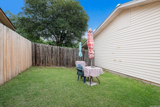 1014 BRIDLE FRST, San Antonio, TX 78245