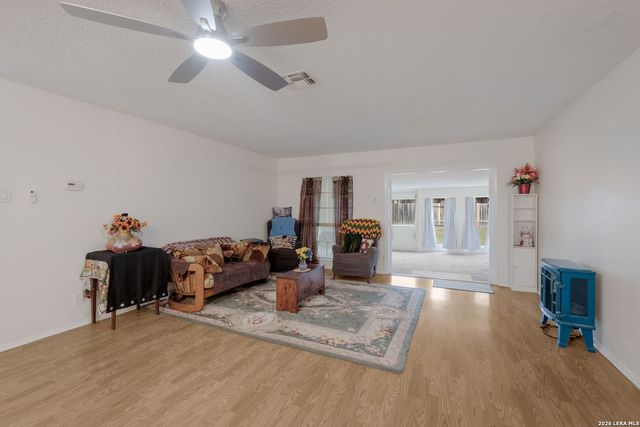 1014 BRIDLE FRST, San Antonio, TX 78245