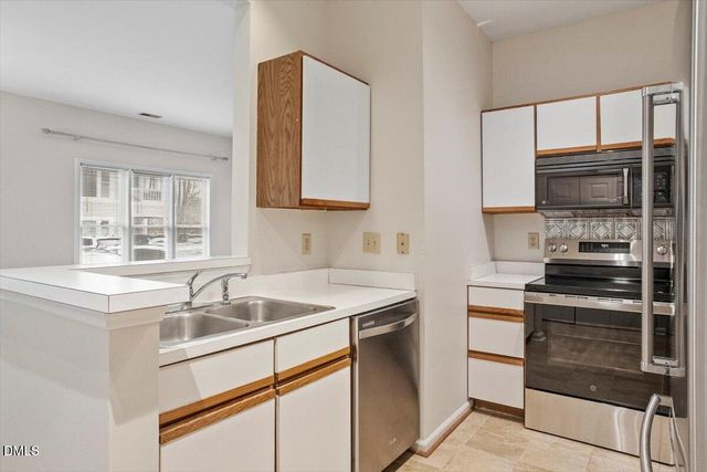 1001 Brighthurst Drive 106, Raleigh, NC 27605