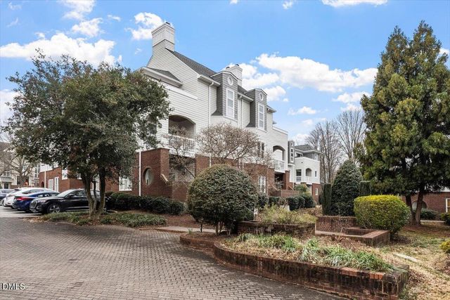 1001 Brighthurst Drive 106, Raleigh, NC 27605