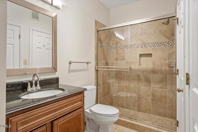 1001 Brighthurst Drive 106, Raleigh, NC 27605