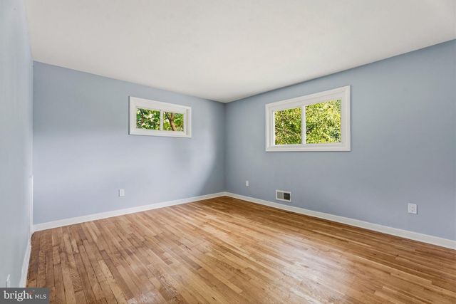 9317 WOODBERRY ST, Lanham, MD 20706