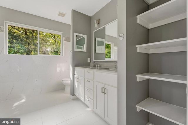 9317 WOODBERRY ST, Lanham, MD 20706
