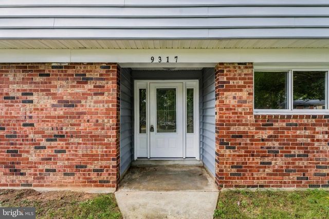 9317 WOODBERRY ST, Lanham, MD 20706