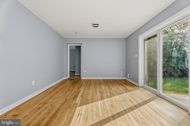 9317 WOODBERRY ST, Lanham, MD 20706