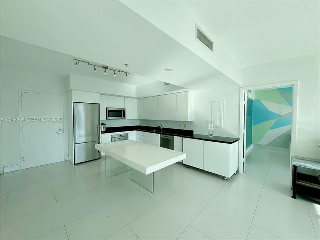 92 SW 3rd Street 3912, Miami, FL 33130