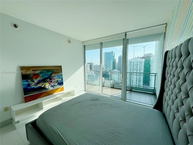 92 SW 3rd Street 3912, Miami, FL 33130