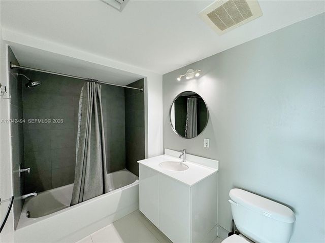 92 SW 3rd Street 3912, Miami, FL 33130