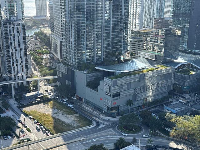 92 SW 3rd Street 3912, Miami, FL 33130