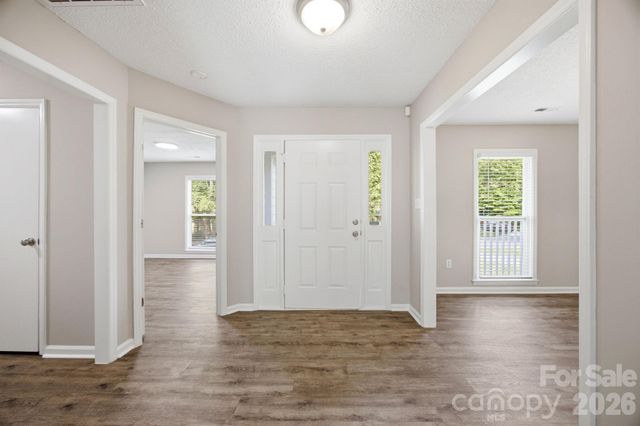 5317 Caradon Drive, Charlotte, NC 28227