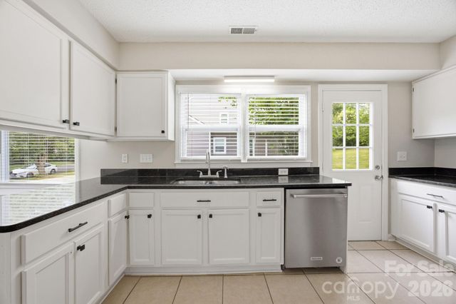 5317 Caradon Drive, Charlotte, NC 28227