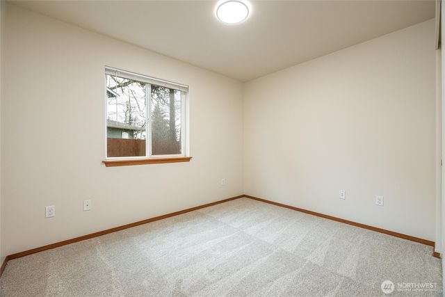 422 Oak Hill Lane, Burlington, WA 98233