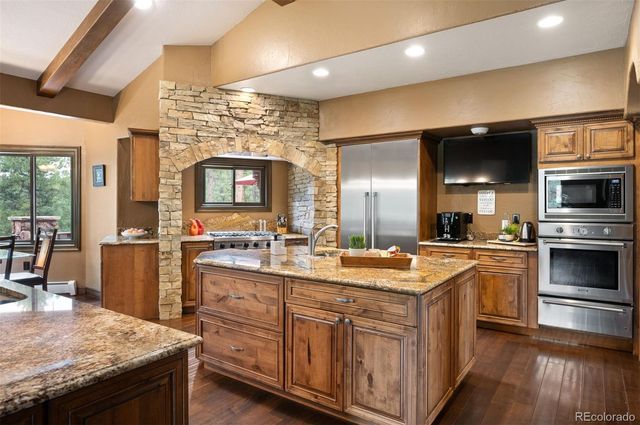 7538 Sanger Way, Morrison, CO 80465