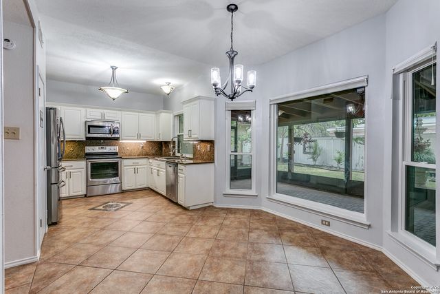 2658 Chestnut, San Antonio, TX 78232
