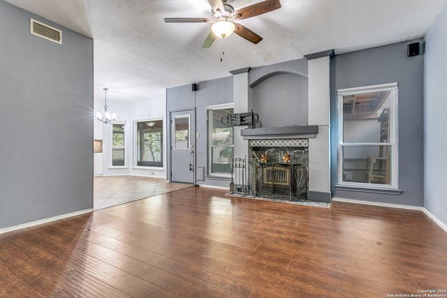 2658 Chestnut, San Antonio, TX 78232