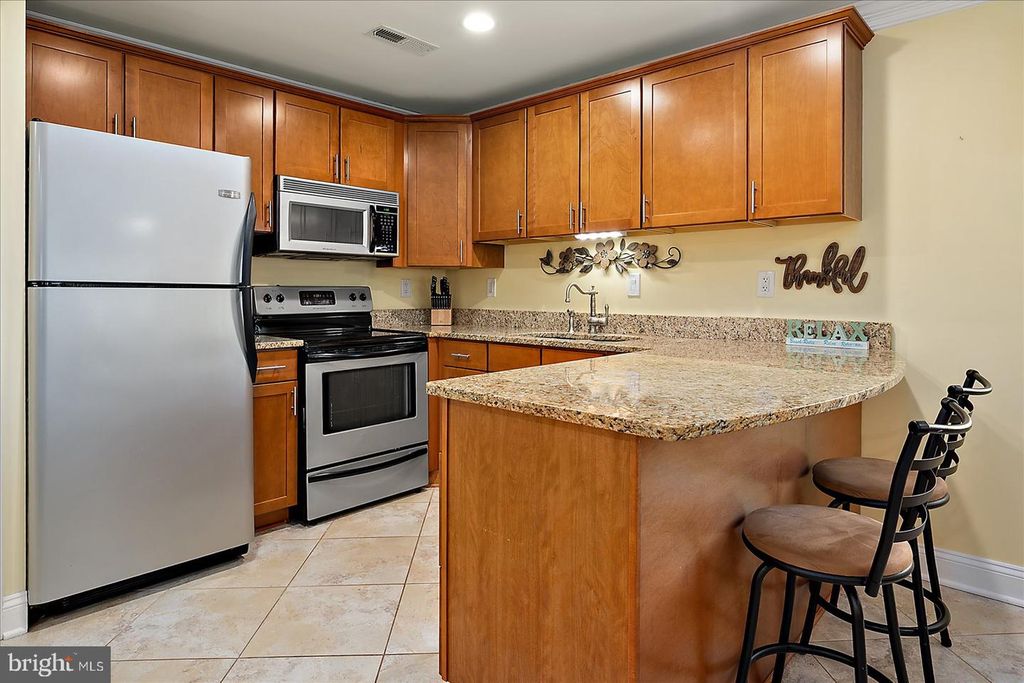 Image 12 of property listing at 149 CAPTAINS QUARTERS RD #10302, Ocean City, MD 21842