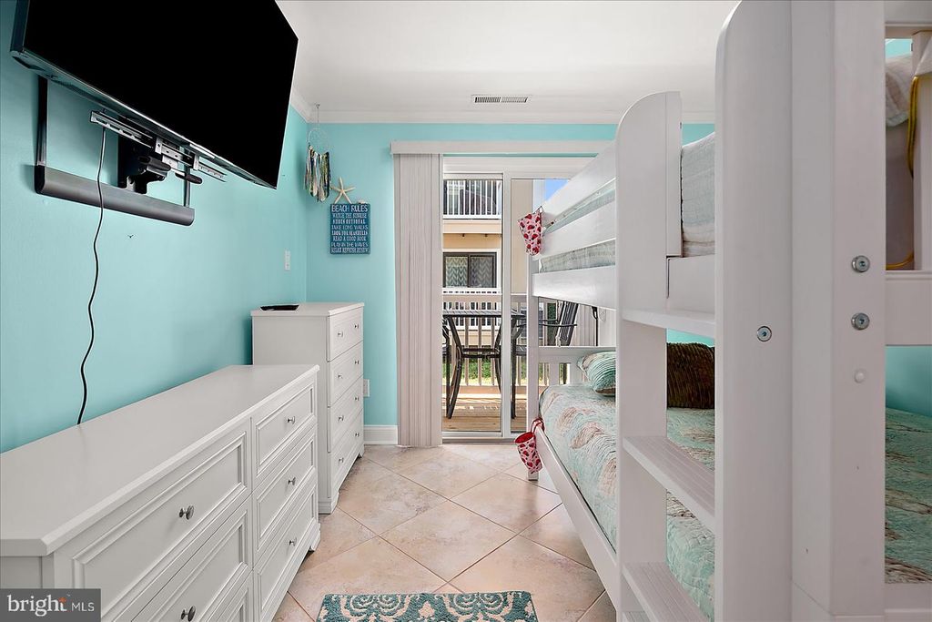 Image 24 of property listing at 149 CAPTAINS QUARTERS RD #10302, Ocean City, MD 21842