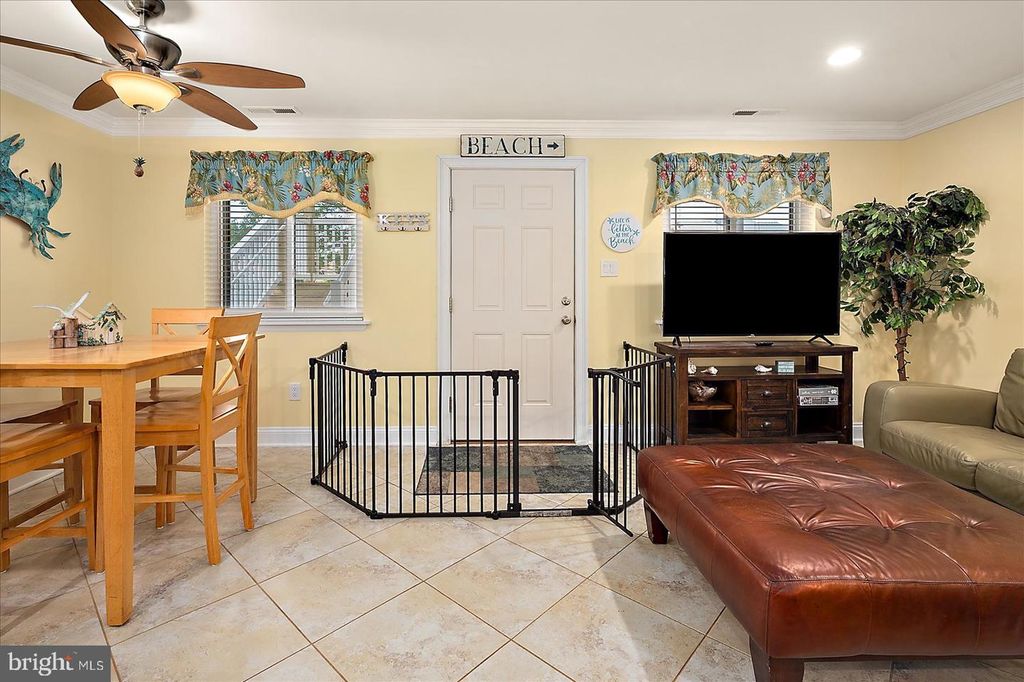 Image 5 of property listing at 149 CAPTAINS QUARTERS RD #10302, Ocean City, MD 21842