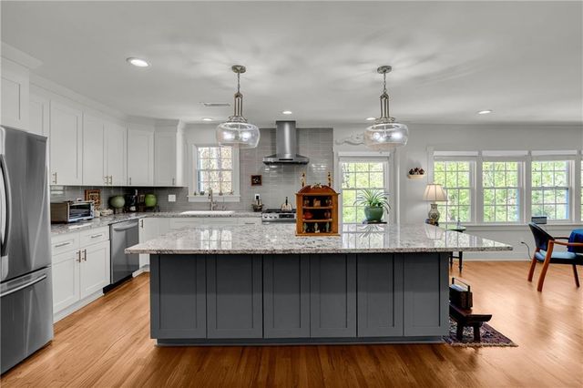 2035 Beecher Rd, Atlanta, GA 30311