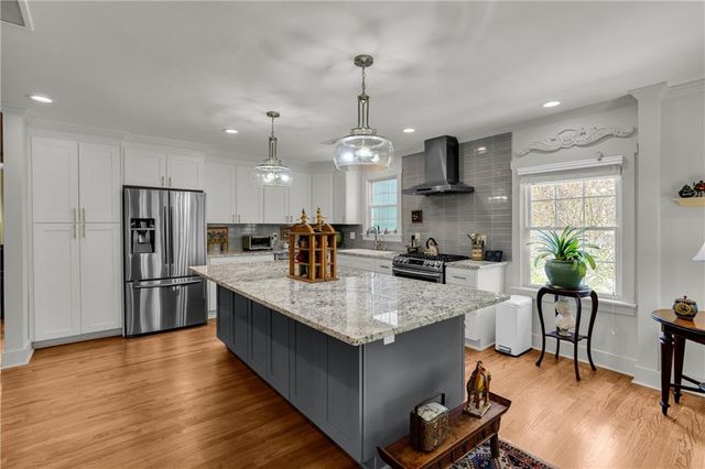 2035 Beecher Rd, Atlanta, GA 30311