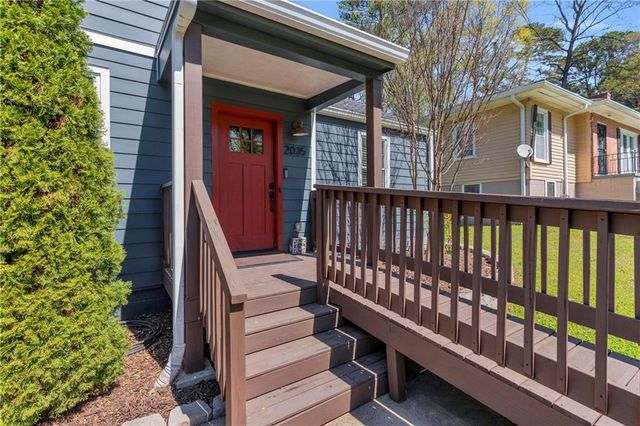 2035 Beecher Rd, Atlanta, GA 30311