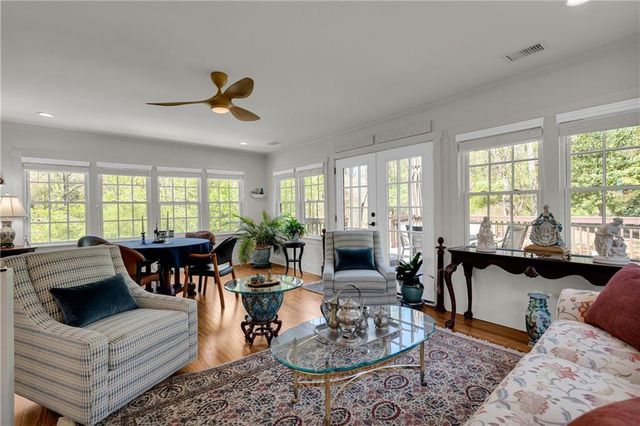 2035 Beecher Rd, Atlanta, GA 30311