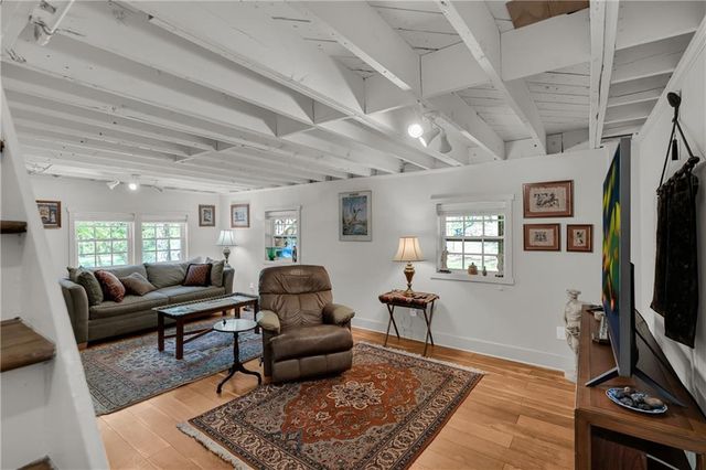 2035 Beecher Rd, Atlanta, GA 30311