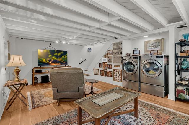 2035 Beecher Rd, Atlanta, GA 30311