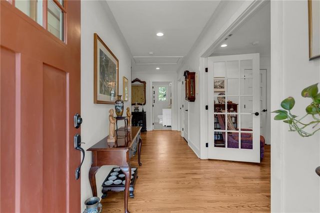 2035 Beecher Rd, Atlanta, GA 30311